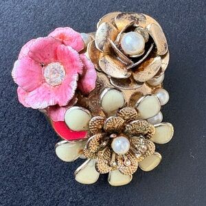 Napier Vintage Floral Brooch